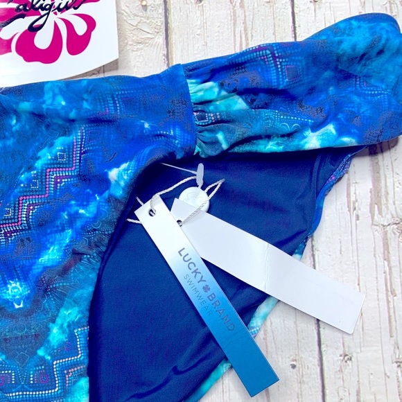 Lucky Geometric Bikini Bottoms - Picture 5 of 6